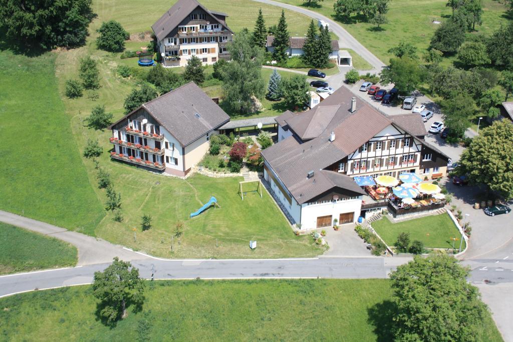 Hotel Restaurant Alpenblick Wolfisberg Екстер'єр фото